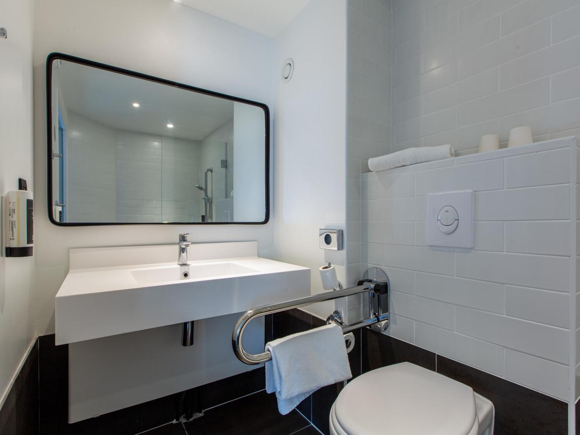 B&B Hotel Orleans Nord Saran Dış mekan fotoğraf