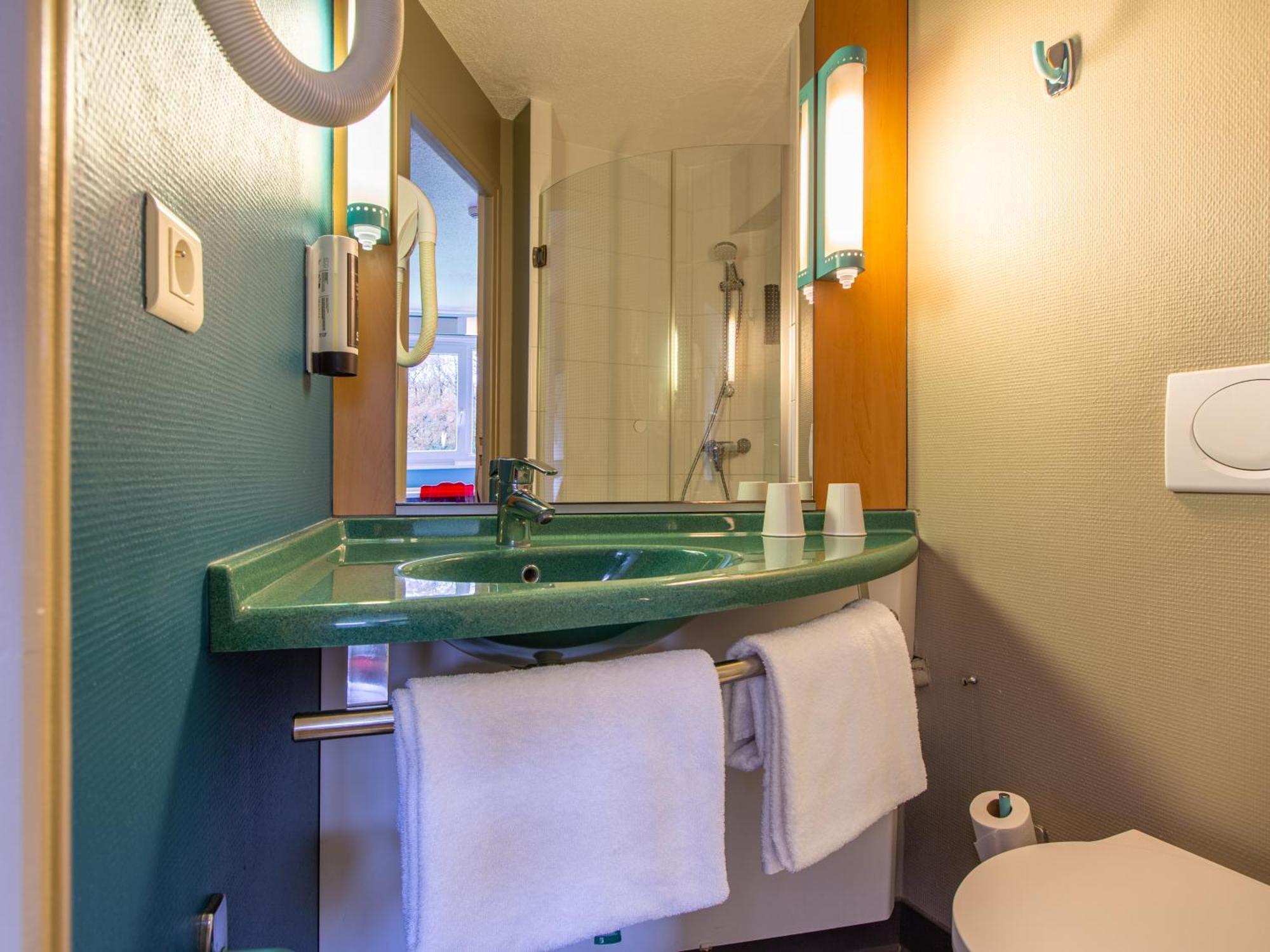 B&B Hotel Orleans Nord Saran Dış mekan fotoğraf