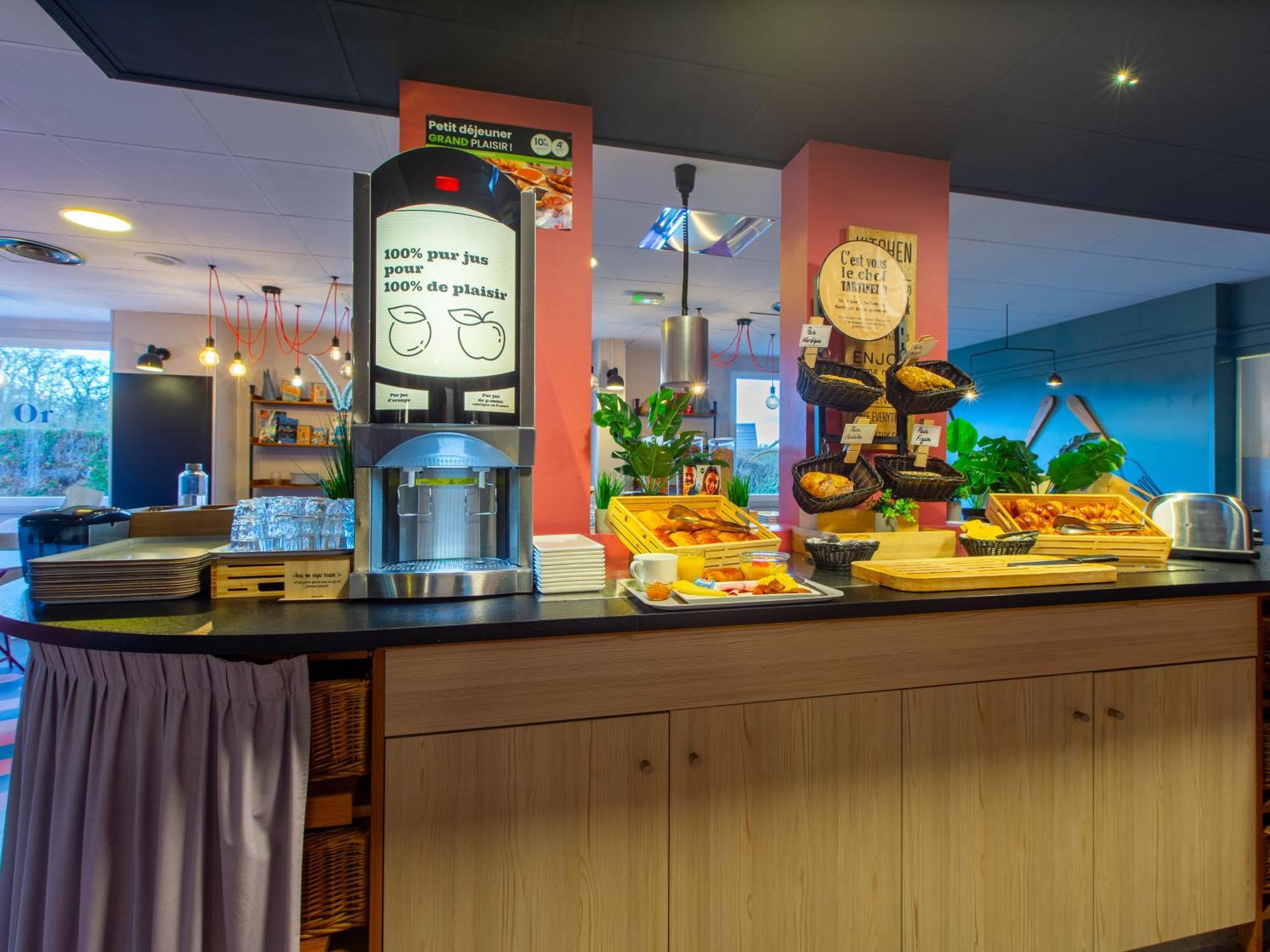 B&B Hotel Orleans Nord Saran Dış mekan fotoğraf