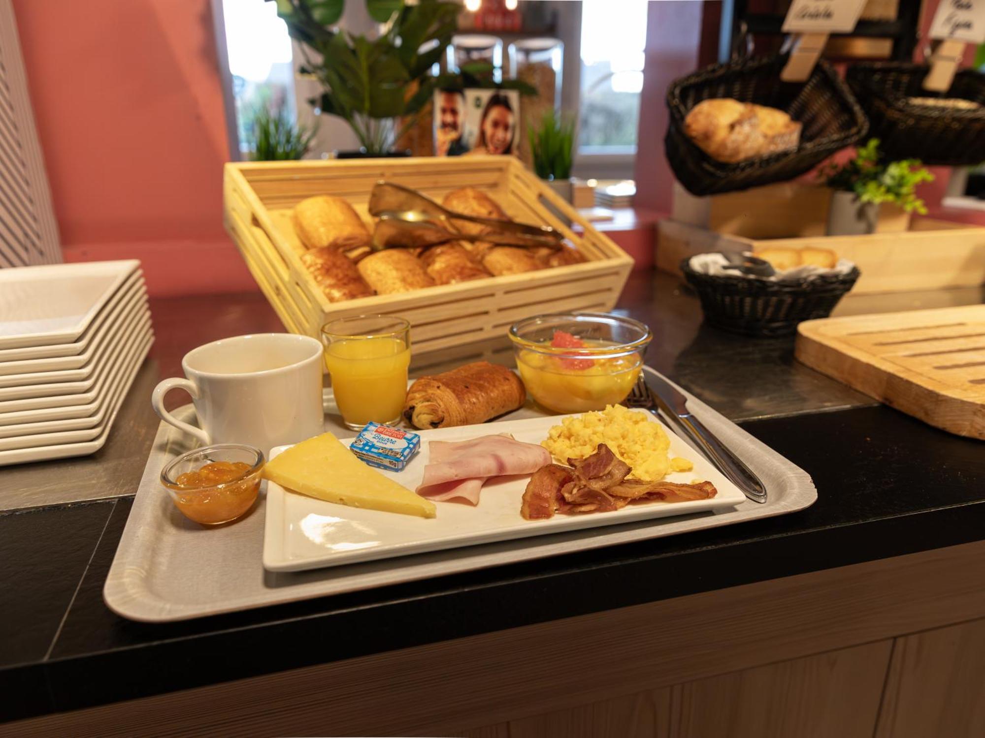 B&B Hotel Orleans Nord Saran Dış mekan fotoğraf